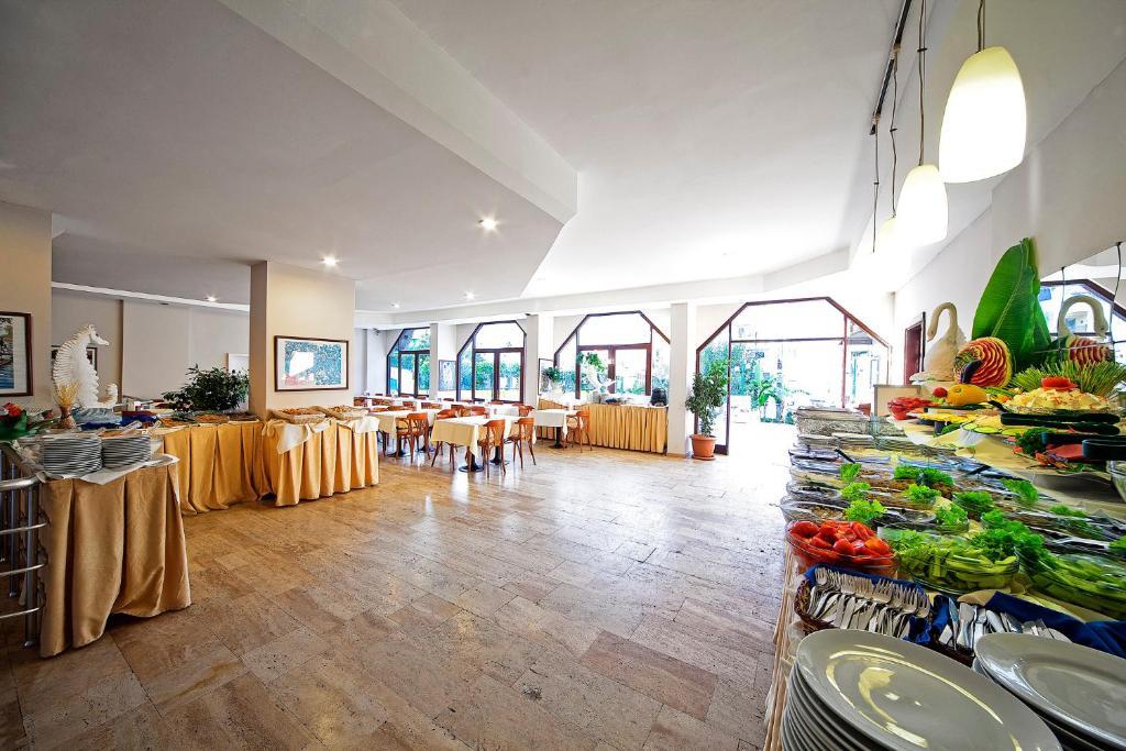 Irmak Hotel Marmaris Exterior photo