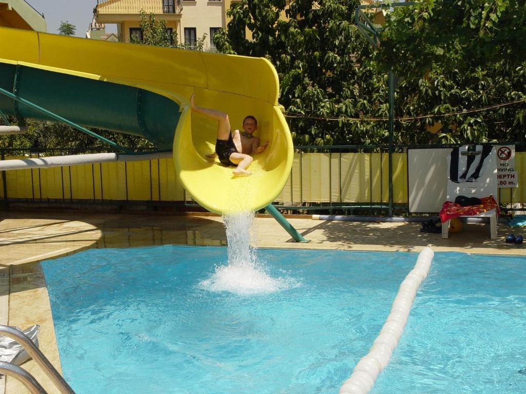 Irmak Hotel Marmaris Exterior photo